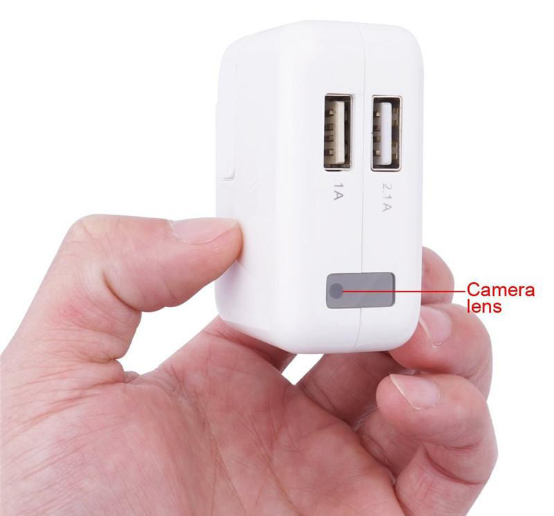 USB įkroviklis su paslėpta kamera