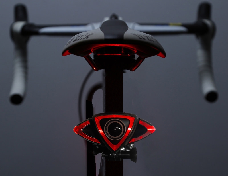 dviračio galinė kamera wifi + LED įspėjamieji žibintai