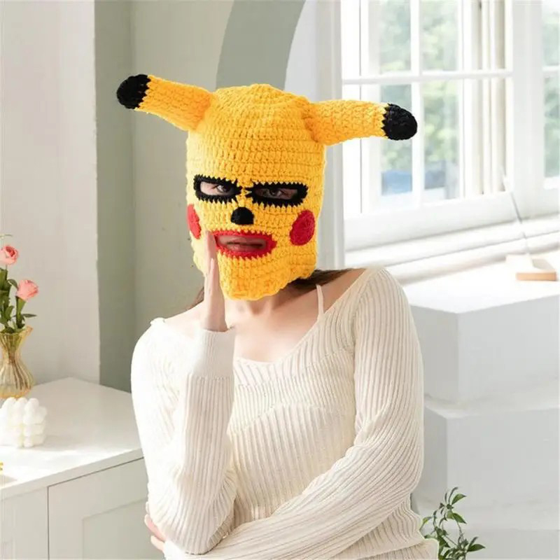 pikachu kaukė veido kaukė su ausimis